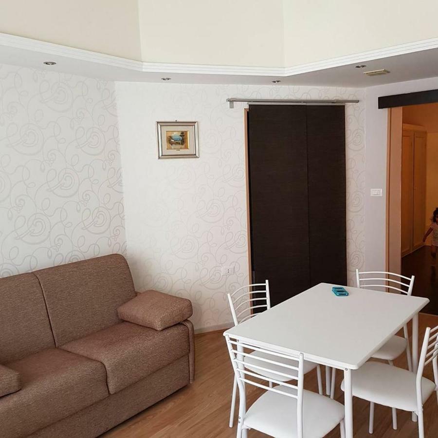 הוילה פוצאלו Casa Lorenzo מראה חיצוני תמונה
